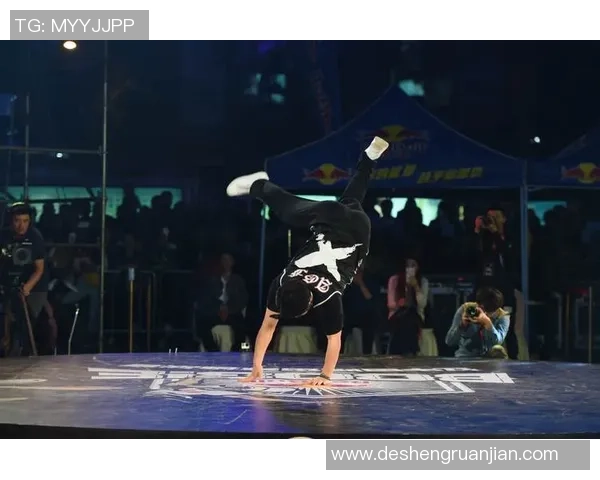 成都街舞队员个人能力分析与团队协作的深度探讨